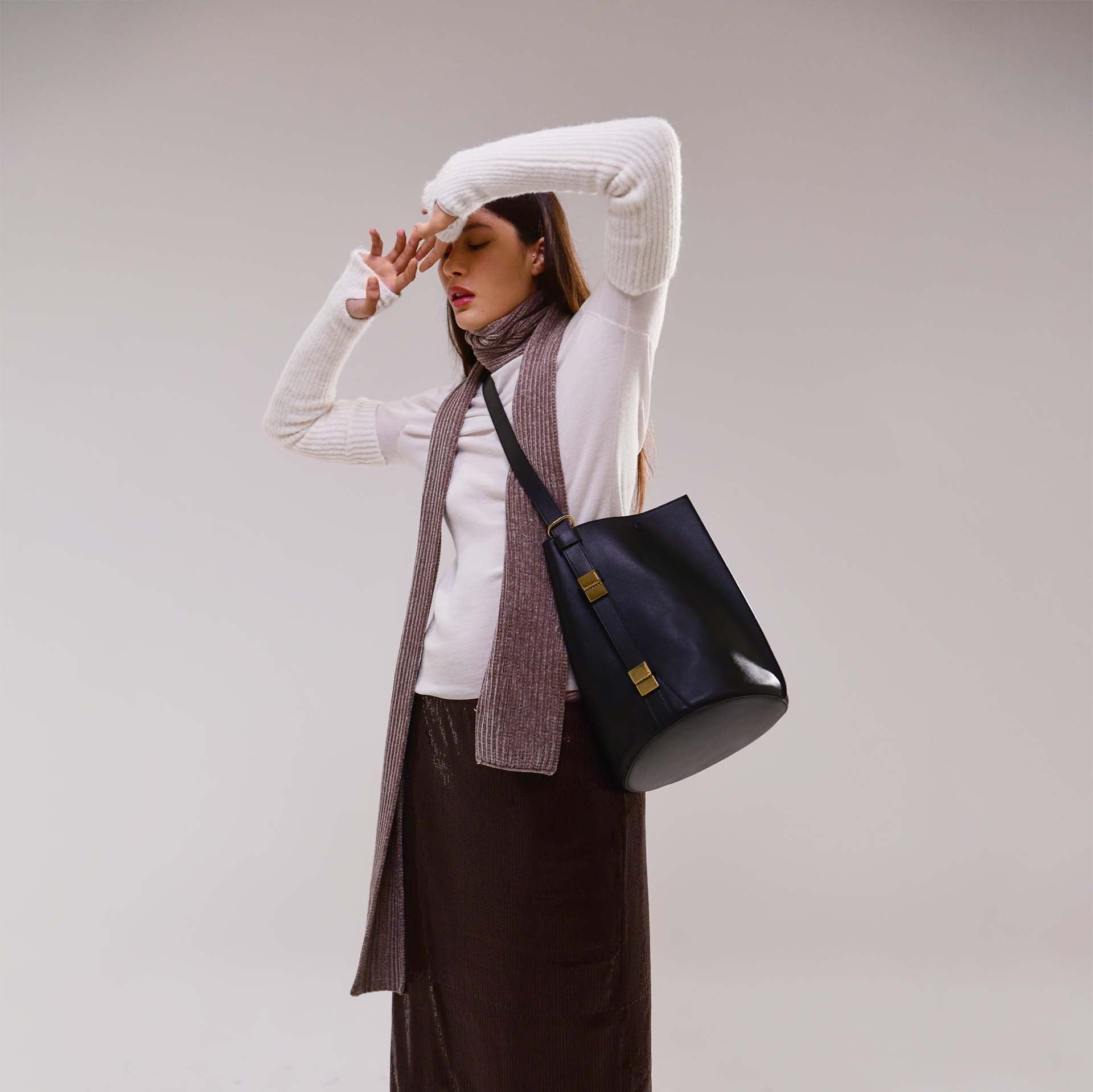 【美品】BERACAMYベラカミーパリス♥2WAY ショルダーバッグ  クラッチ 美品】BERACAMYベラカミーパリス♥2WAY ショルダーバッグ クラッチ