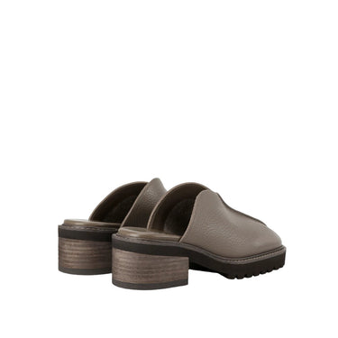 V-Seam Balloon Block Heel Clog - Grey 